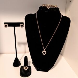 Elegant Gold and Rhinestone Heart Jewelry Set